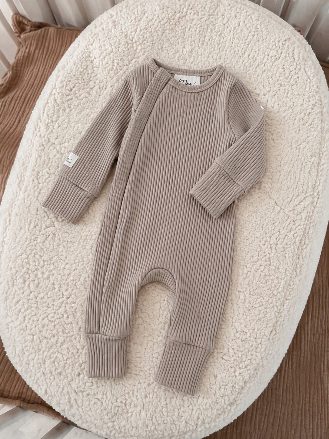 LUXE NEWBORN MEEGROEI BOXPAKJE - TAUPE