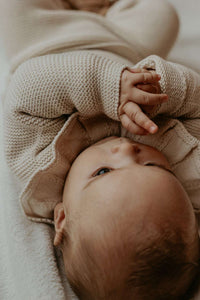 THE ILEFÉ KNITTED BABYWEAR – LIGHT BEIGE - Mini Miracle