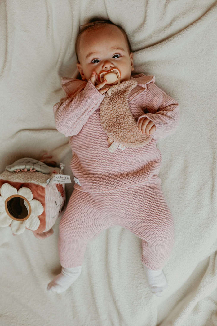 gebreide babykleding